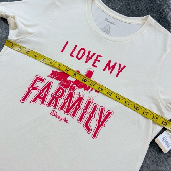 NWT Wrangler I Love My Farmily T-Shirt - Picture 10 of 10